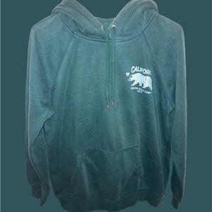 ✿ Garage - Green Sweater